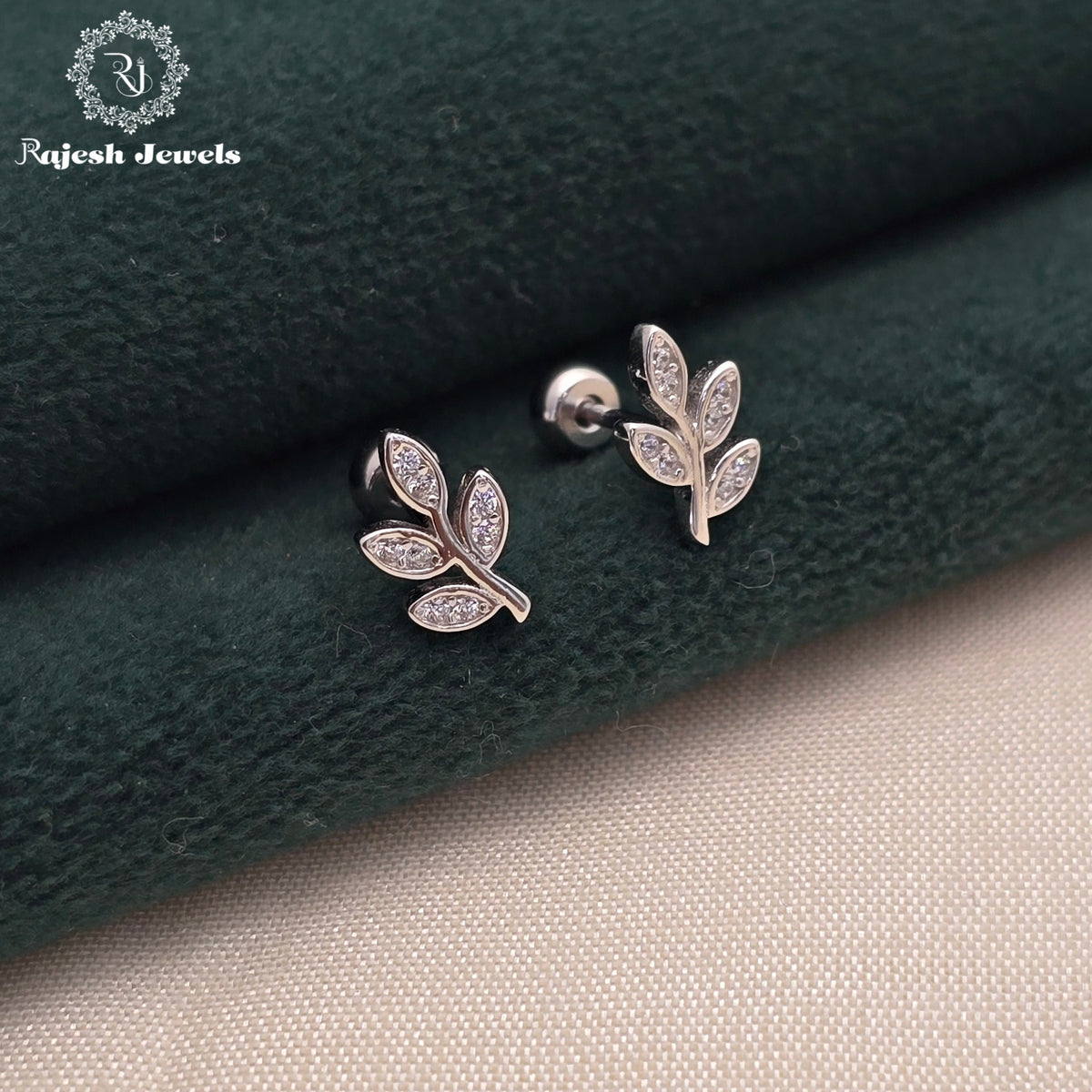 Beautiful Leaf Design Stud Earrings