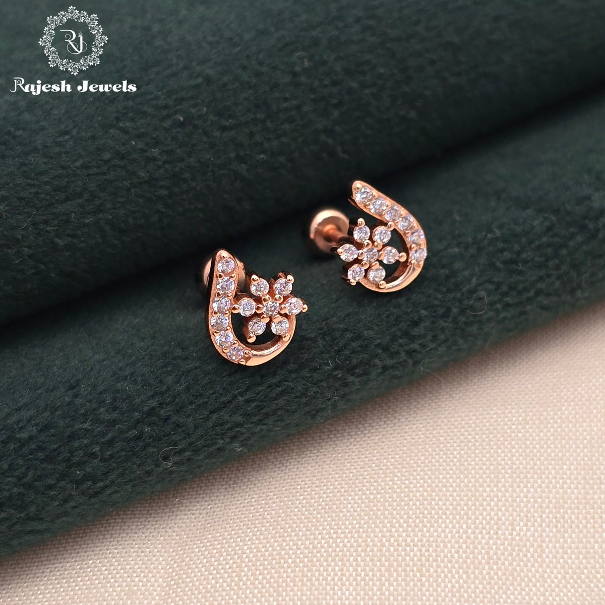 Luxurious Cz Rosegold Stud Earrings