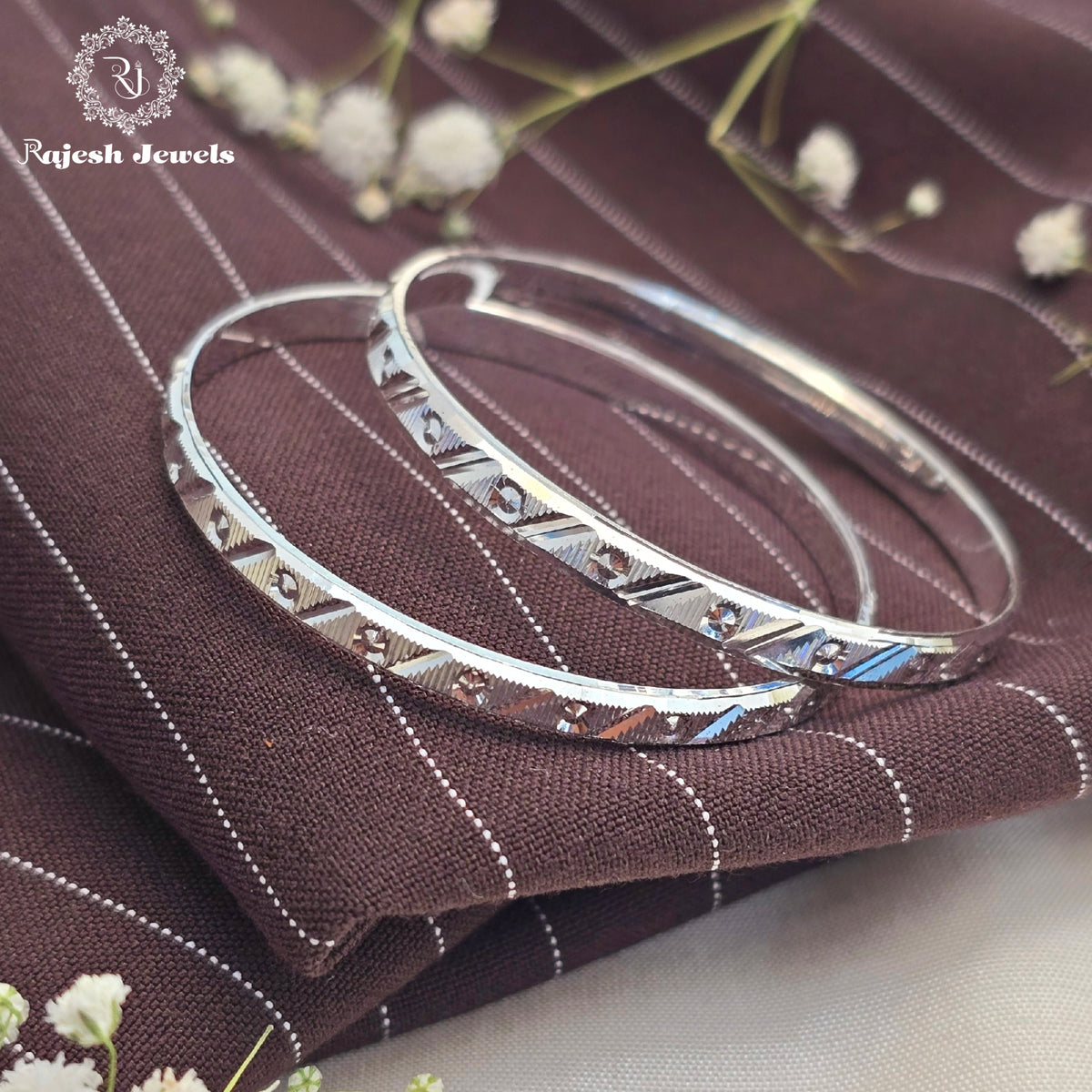 Shimmering Kid's Bangles