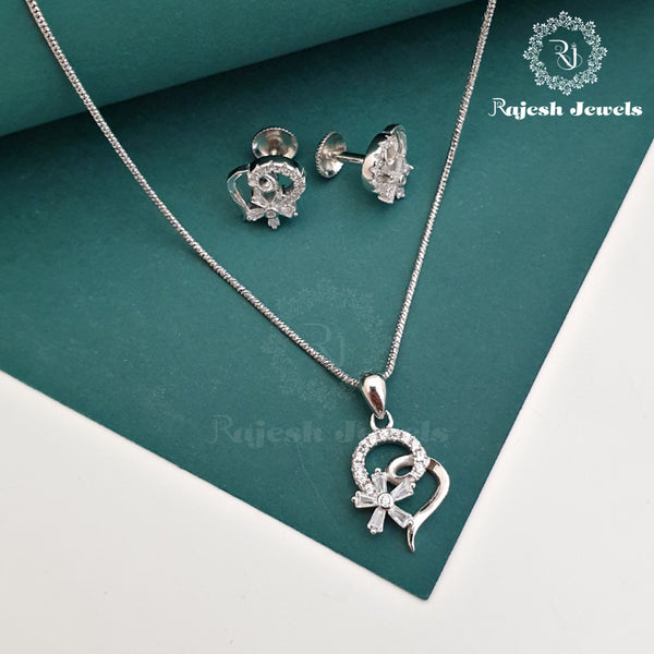 Passionate Cz Pendant Set