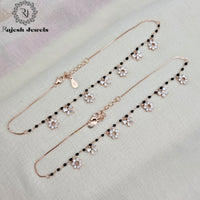 Shimmering Rosegold Charm Blackbead Sleek Anklet