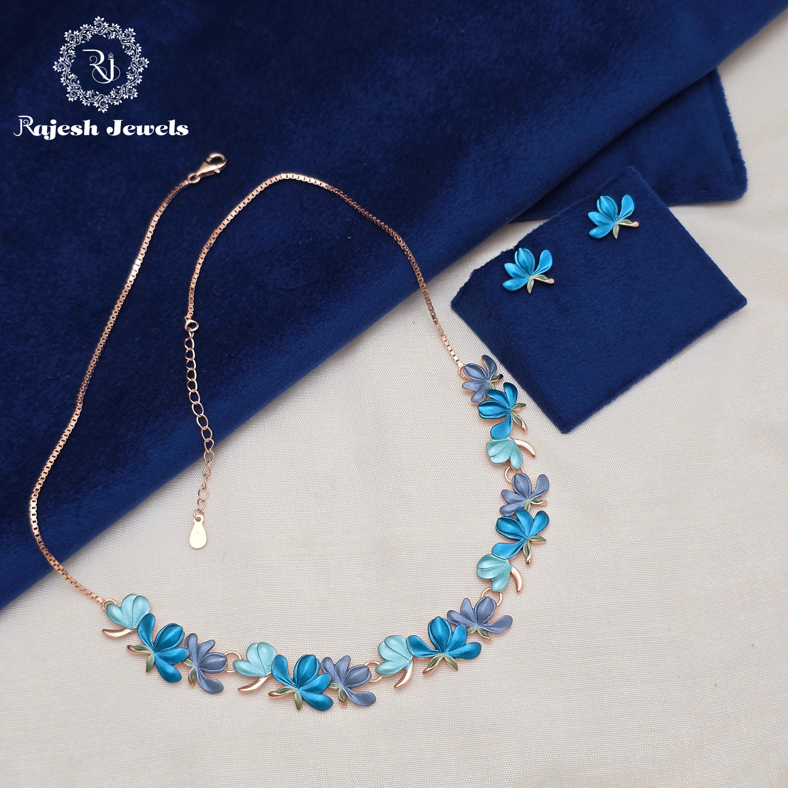 Signature Rosegold Leaf Design Necklace