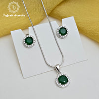 Alluring Cz South Screw Pendent Set