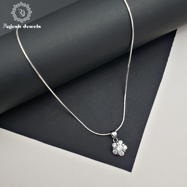 Blossomy Cz Chain & Pendant