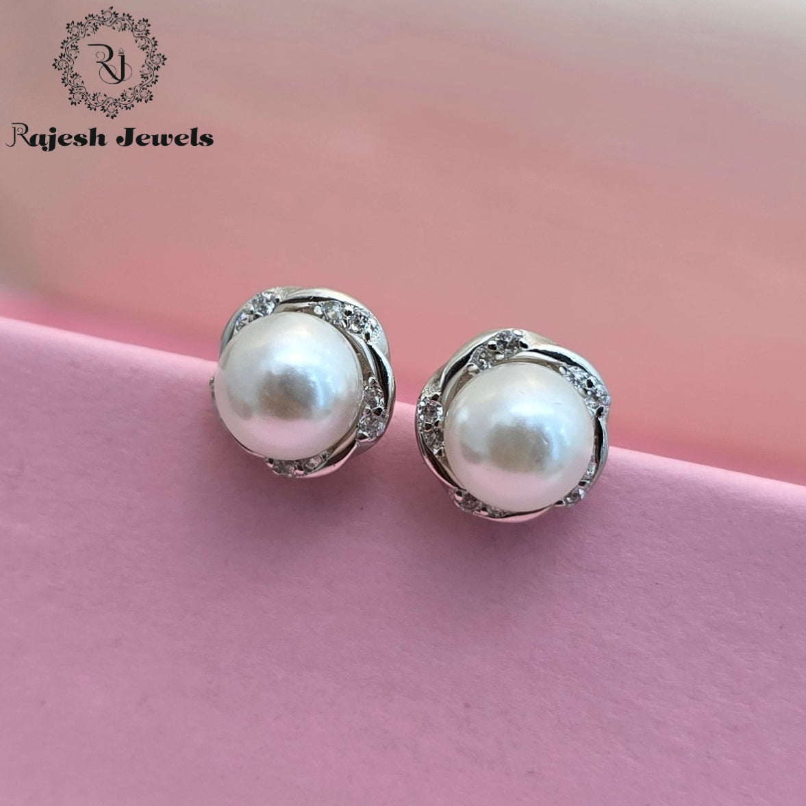 Wonderful Pearl Cz Stud Earrings