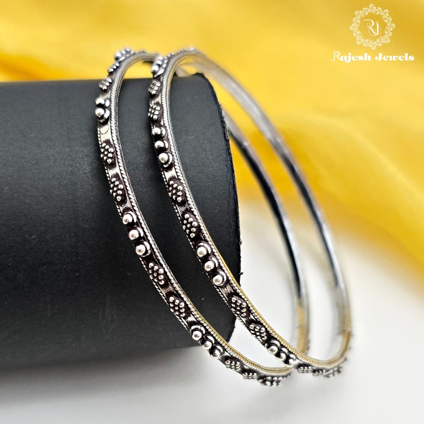 Delighted Filigree Oxidised Bangles