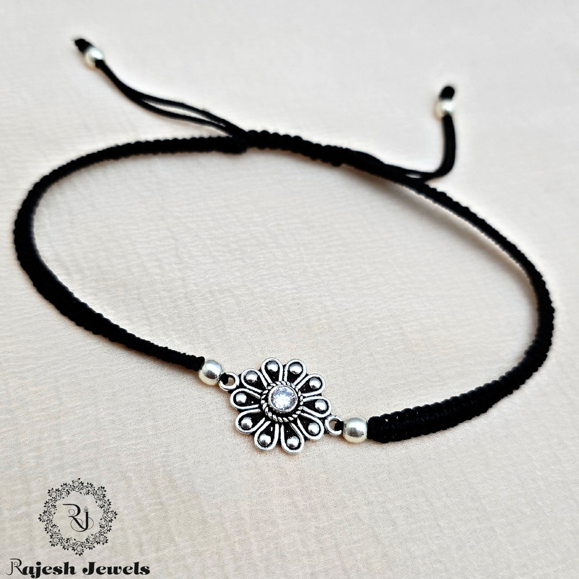 Shimmering Single Cutstone Nazariya Anklet
