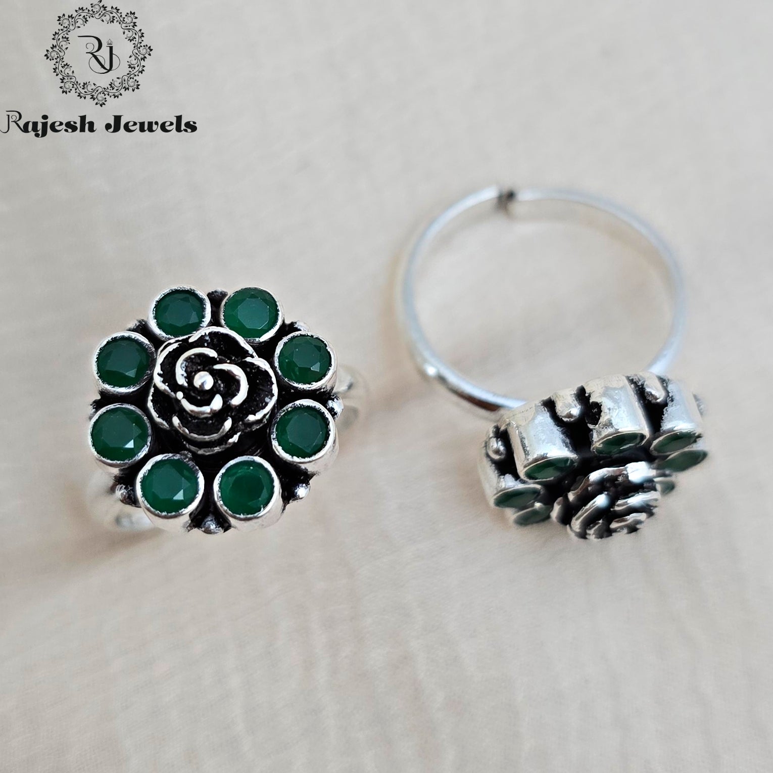 Green Rosette Cutstone Toering