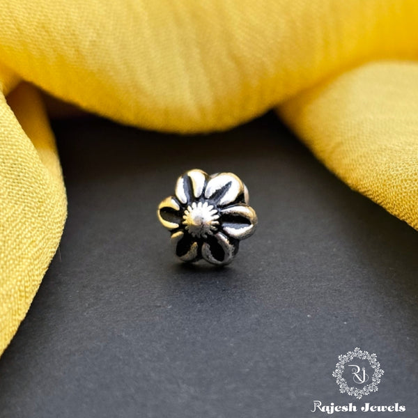 Floral South Screw Nose Pin