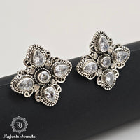 Sparkling Cutstone Stud Earrings