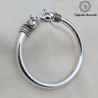 Alluring Elephant Plain Oxidised Hand Kada