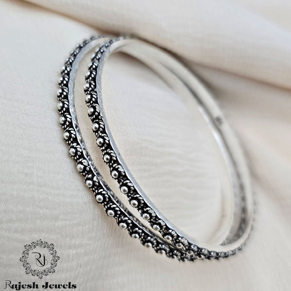Captivating Rava Oxidised Bangles ( 2.4 Size )