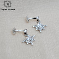 Graceful Tiny Hanging South Screw Studs