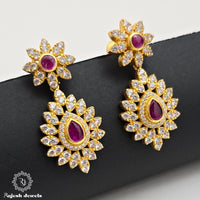 Sparkling Kemp Chandbali Earrings