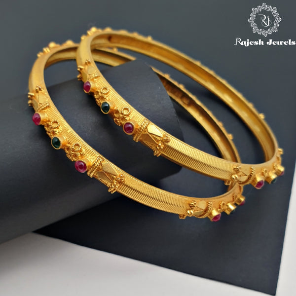 Vibrant Traditional Gold Plated Bangles