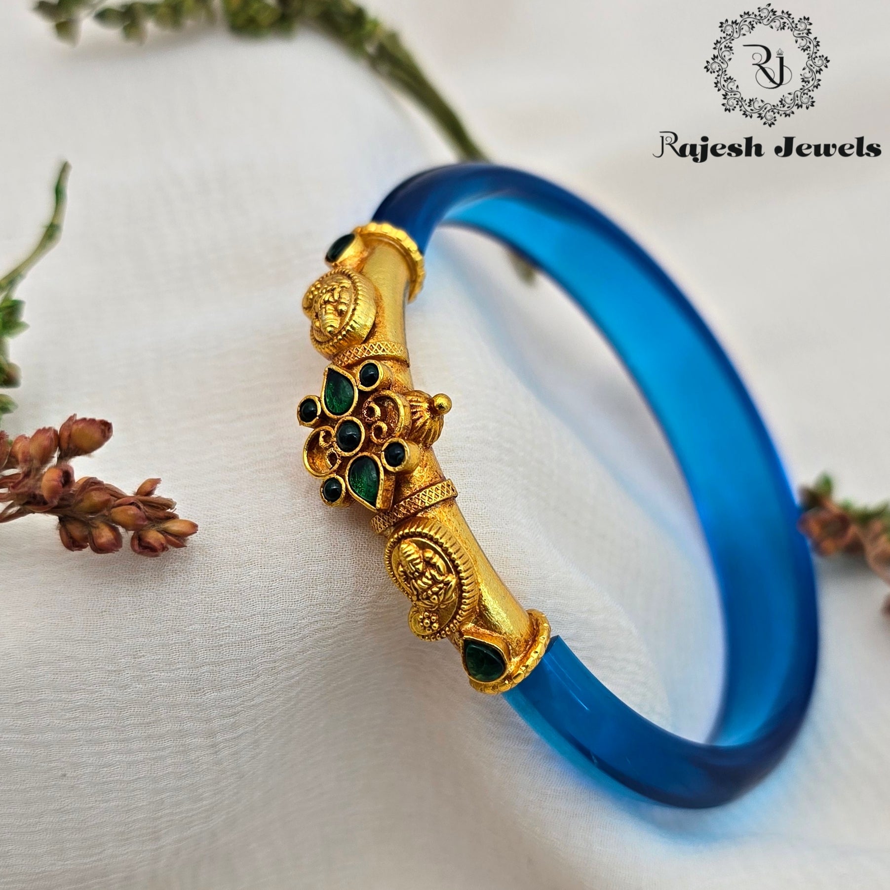 Stunning Silver Gold Plated Bangle