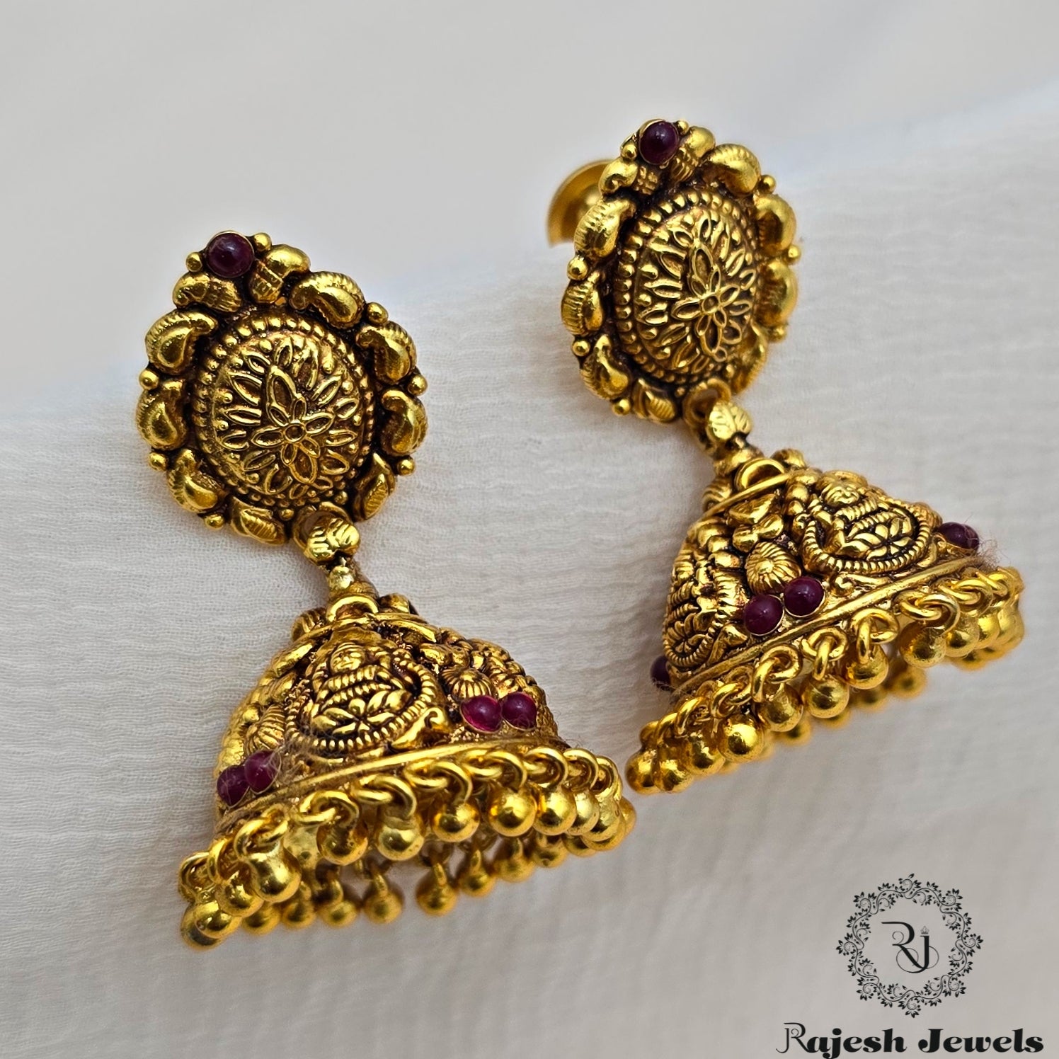 Fabulent Gold Plated South Screw Earrings
