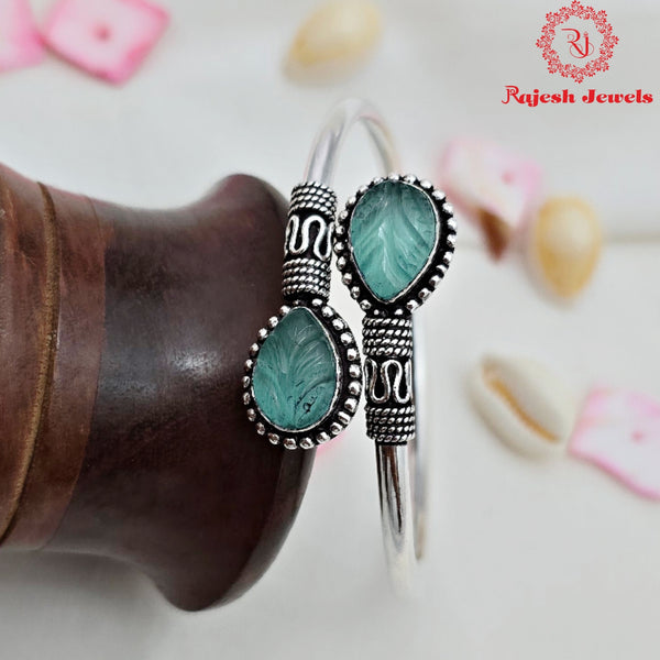 Mesmerizing Stone Carved Hand Kada