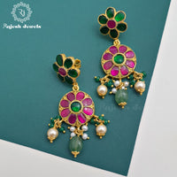 Classic Round Kundan Earrings