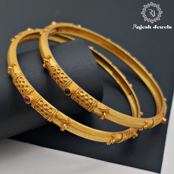 Mesmerising Traditional Gold Plated Bangle