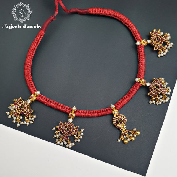 Shanku Chakra Kemp Neckpiece