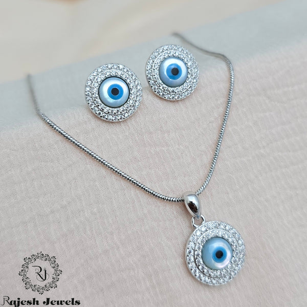 Classic Evil Eye Pendent Set