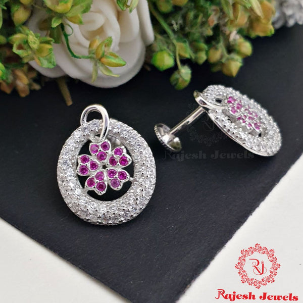 Adorable South Screw Earrings