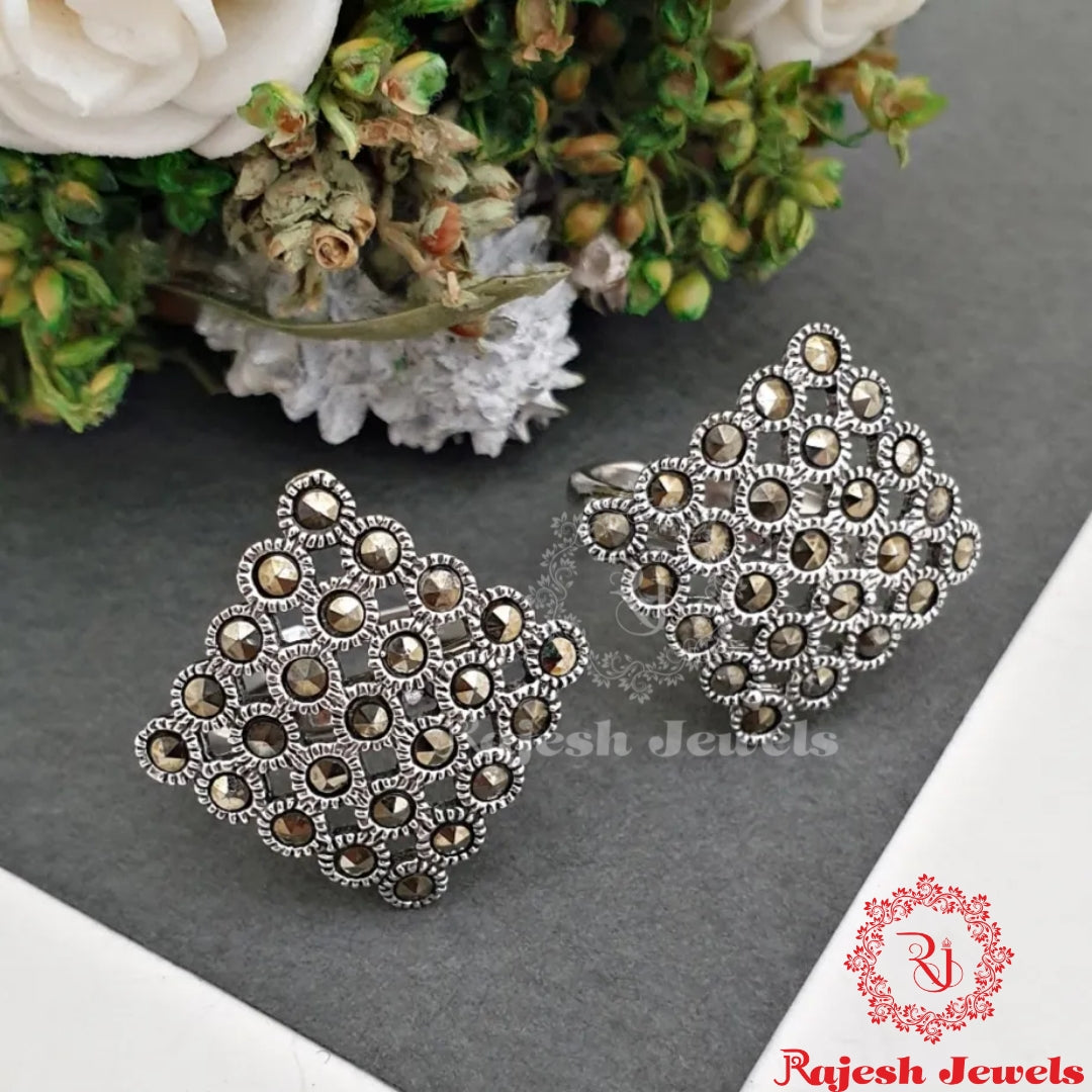 Square Shaped Pure Silver Marcasite Toerings