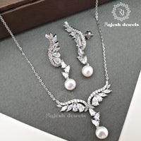 Effortless Pearl Pendant Set