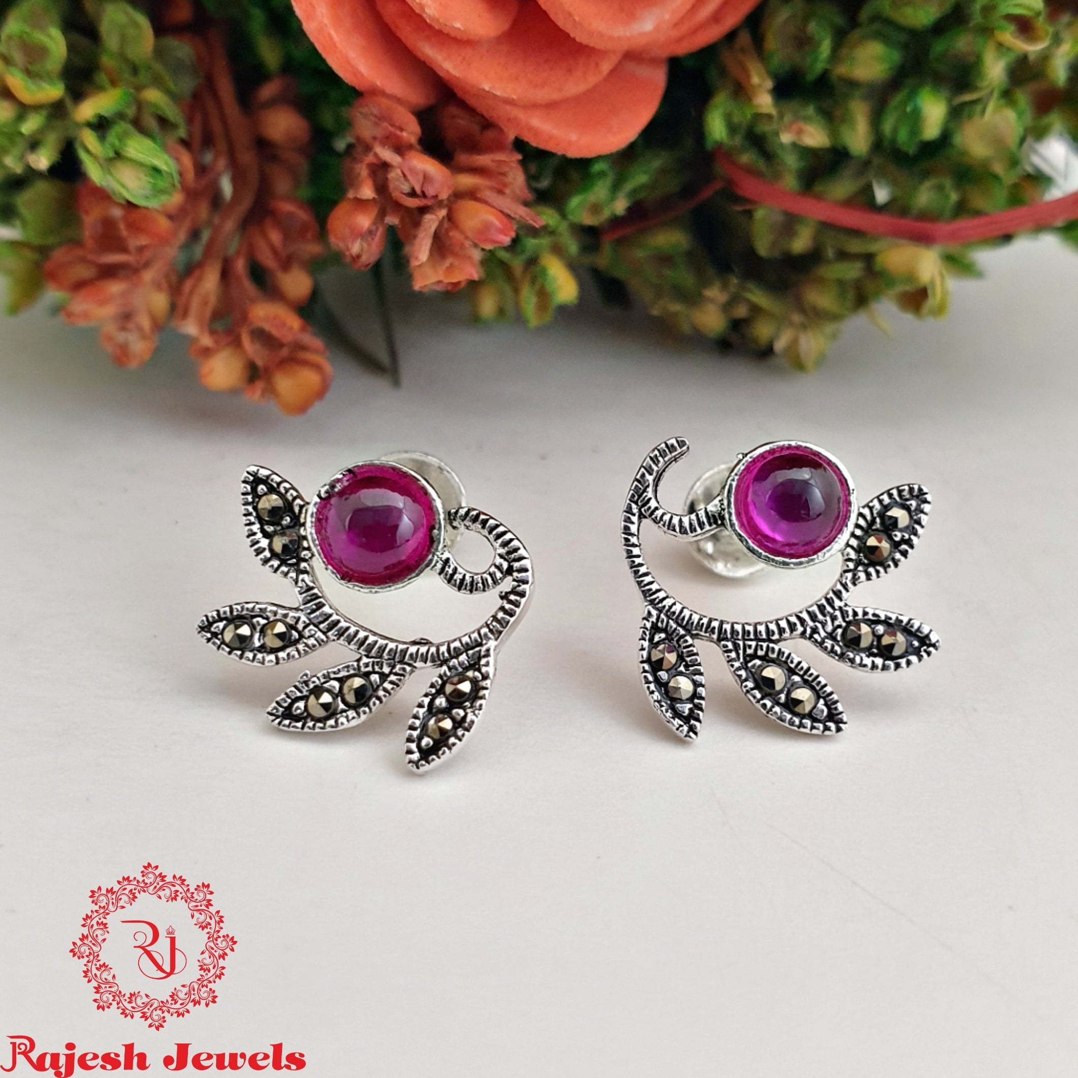 Amazing Marcasite South Screw Studs