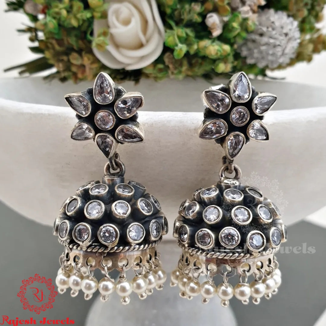 Blissful Pure Silver Jumka