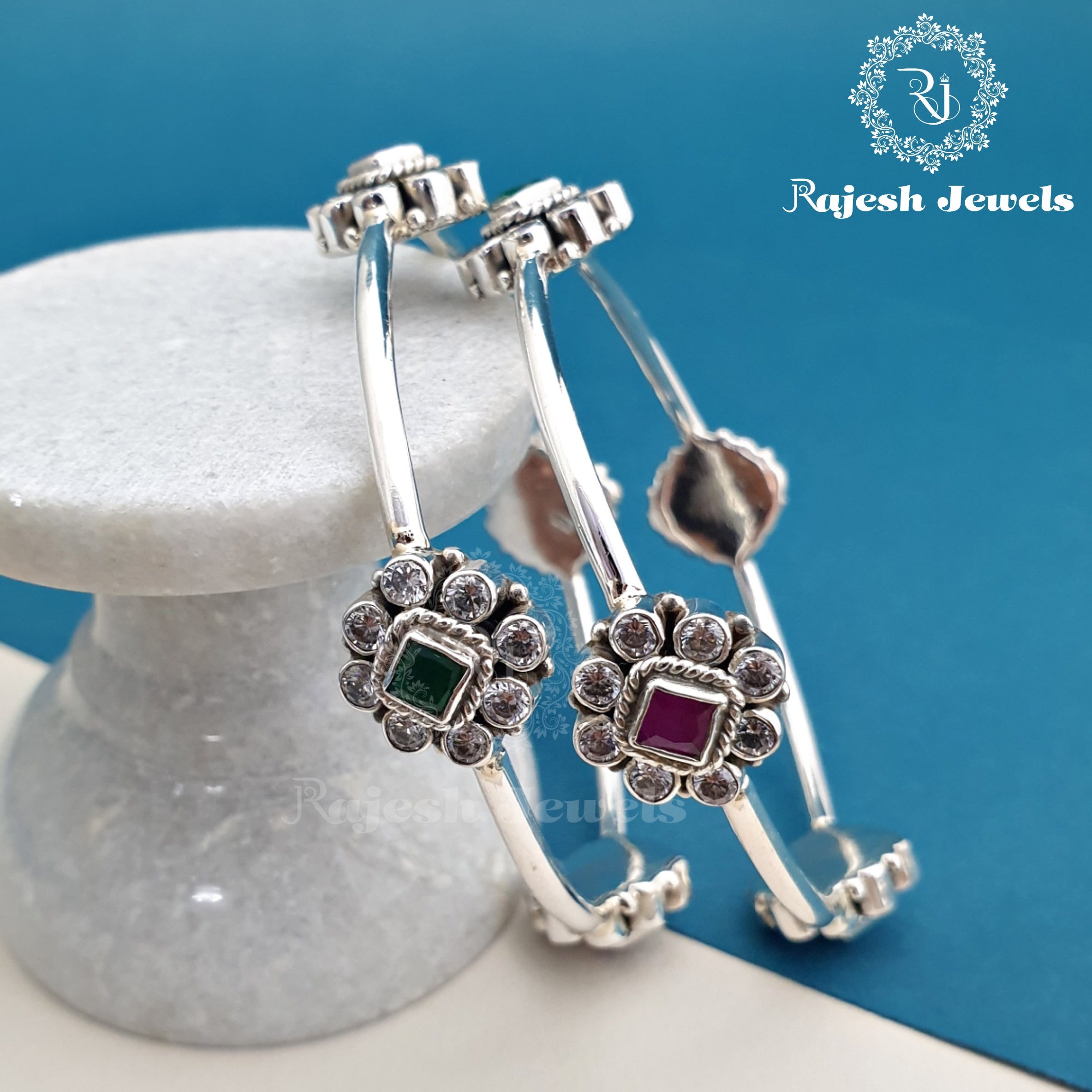Impressive Cutstone Bangles (Size-2.2)