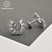 Amazing Cz South Screw Earrings