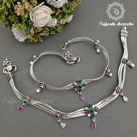 Flamboyant Cutstone Anklet