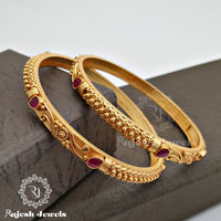 Top Notch Gold Plated Bangles