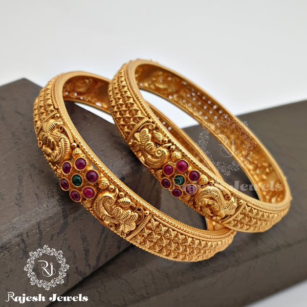 Appealing Gold Plated Bangles