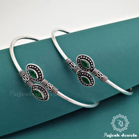 Amazing Green Cutstone Ankle Kada