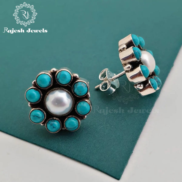 Turquoise Peral Cutstone Studs